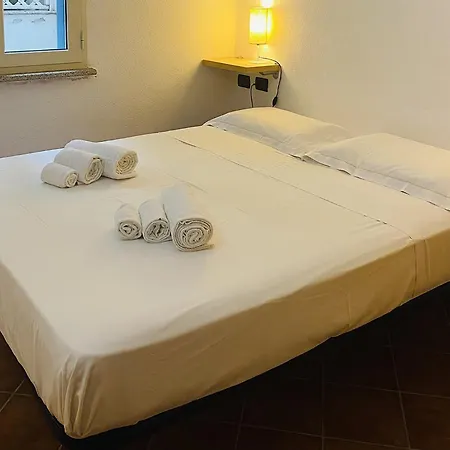 Le Residenze Blu Sardinia Aparthotel La Caletta Exterior photo